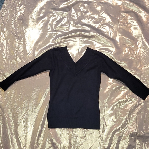 Sweater Project Women's/ Kids V-Neck Size Small - Picture 1 of 3